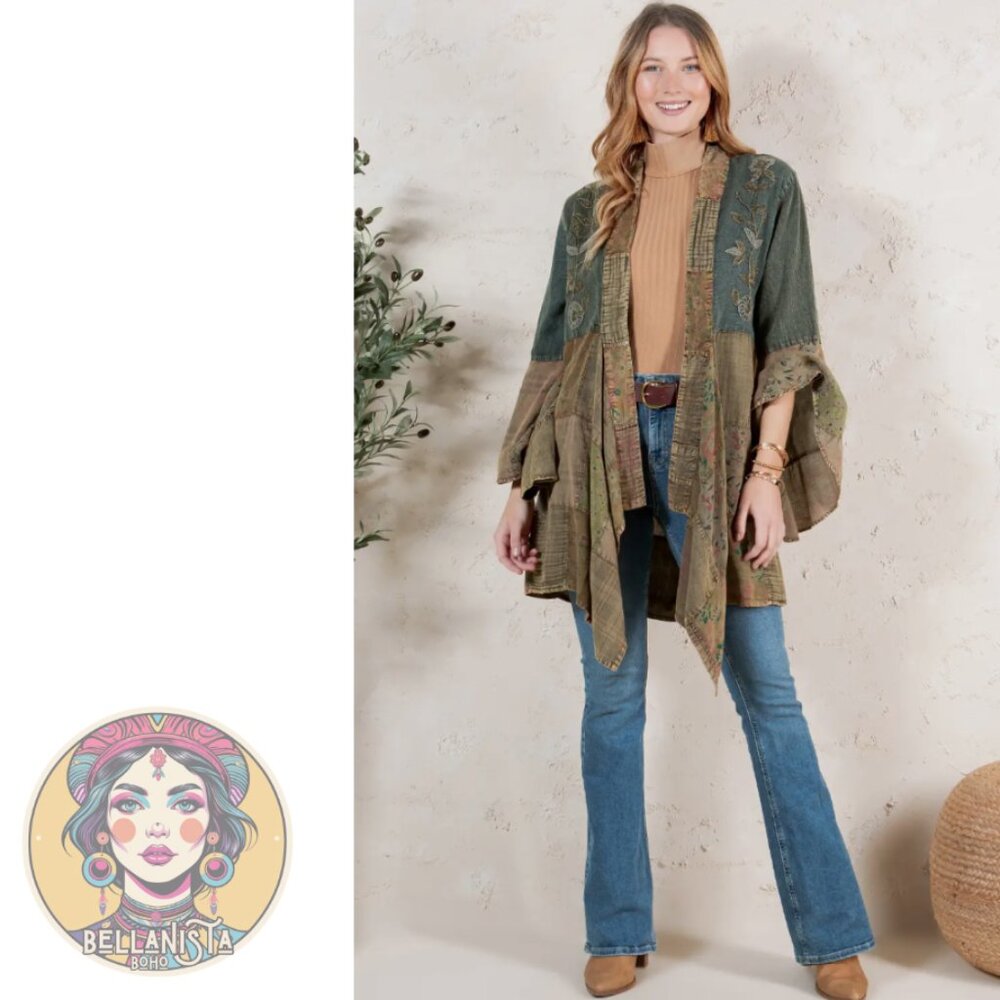 P443 YOUNG THREADS Western Motif Embroidered Denim Long Shrug